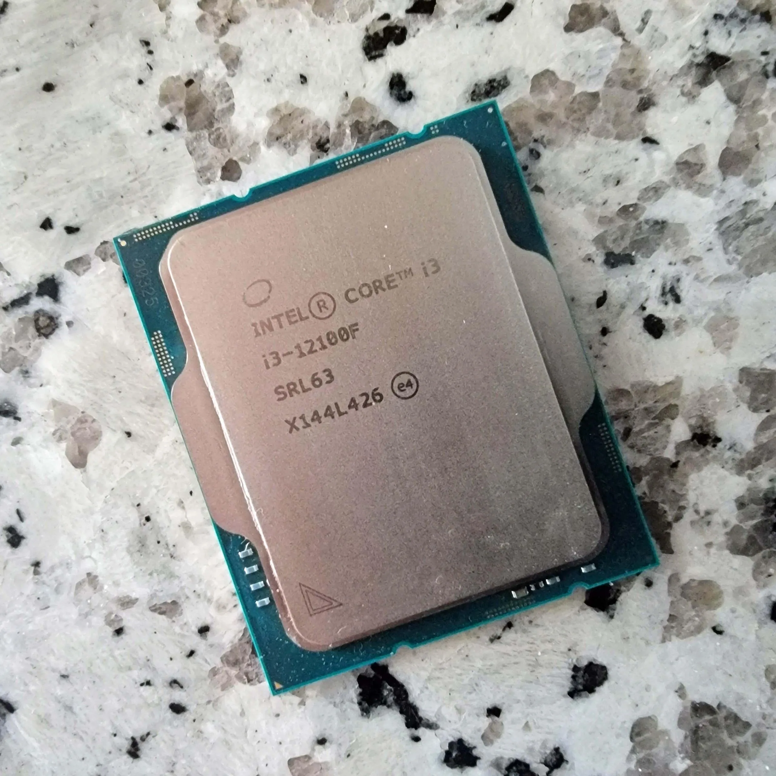 PC PERFORMANCE INTEL I3 12100+8G+SSD240 (ASUS)
